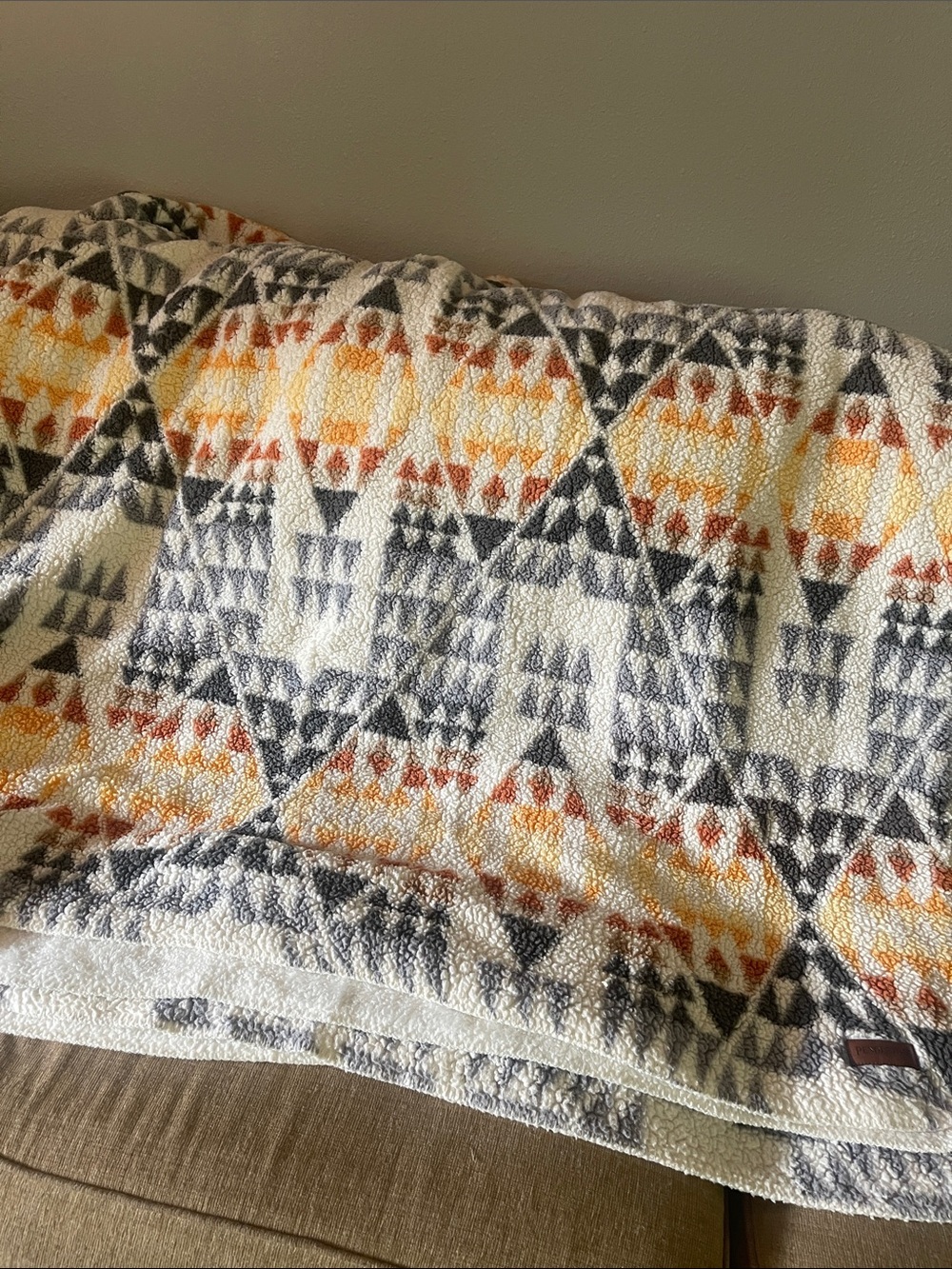 Pendleton Sherpa blanket